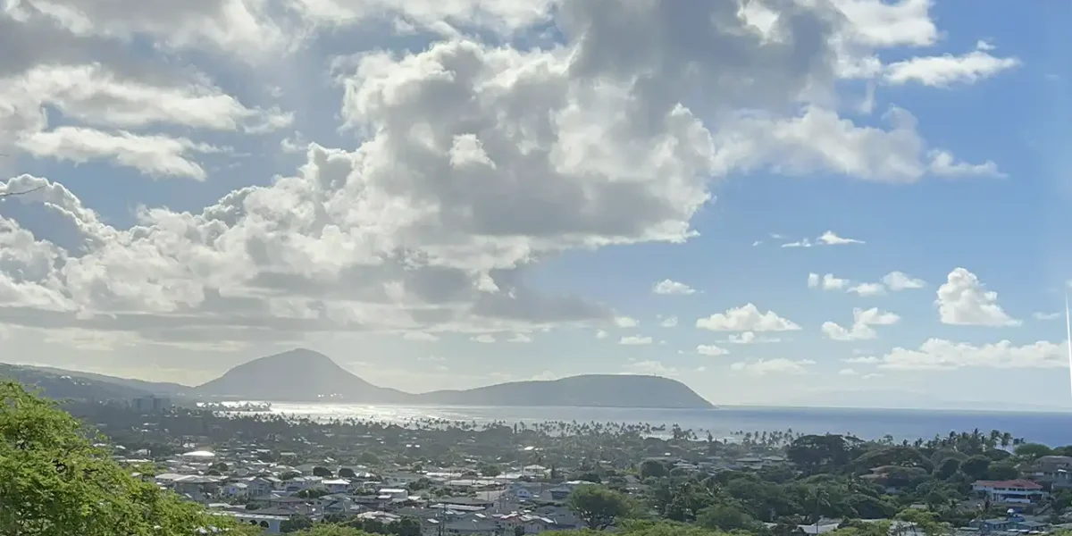 カハラルックアウト　Kahala Lookout