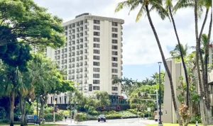 Hotel Hale Koa - Línea Verde - Tranvía de Waikiki