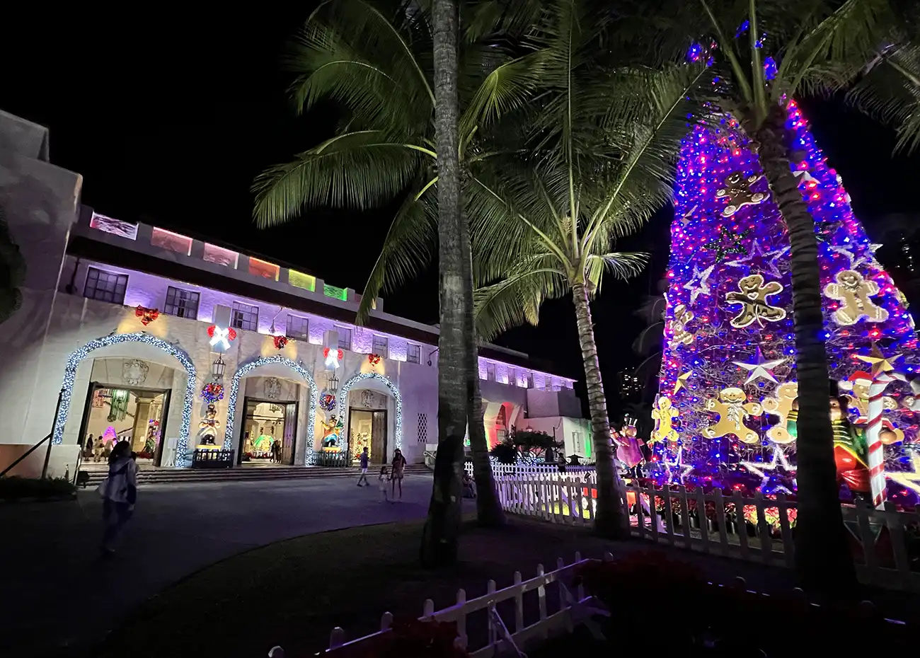 ワイキキトロリー・ホリデーライツツアー、Waikiki Trolley Holiday Lights Tour, Waikiki Trolley Winter Wonderland