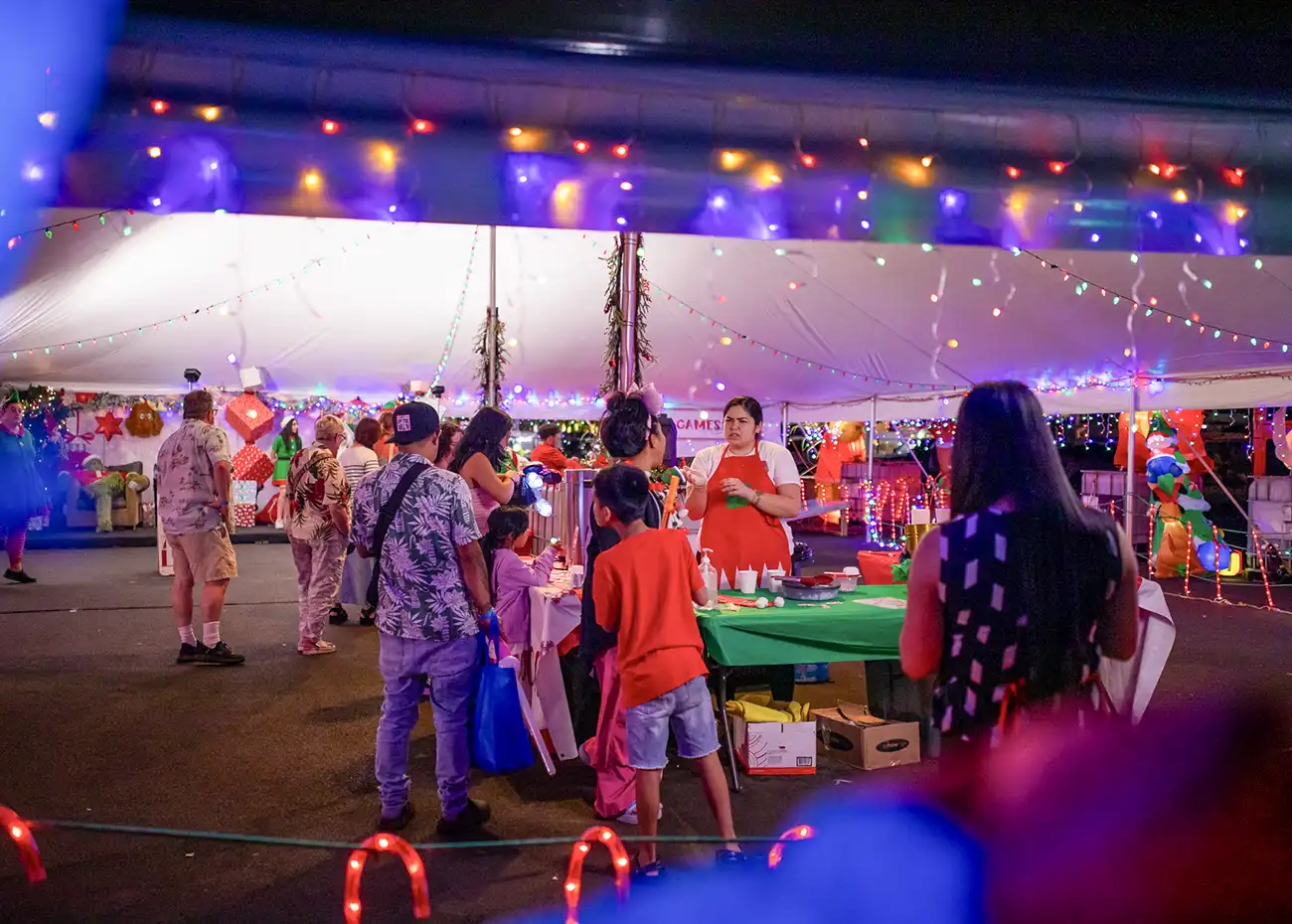 ワイキキトロリー・ホリデーライツツアー、Waikiki Trolley Holiday Lights Tour, Waikiki Trolley Winter Wonderland